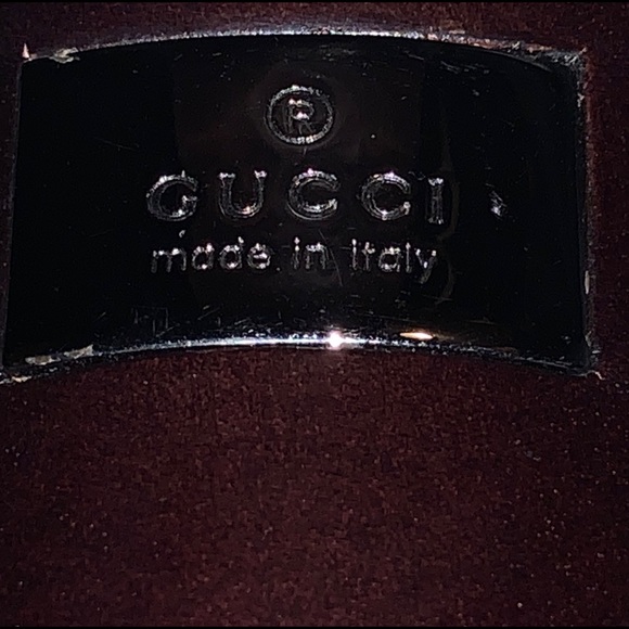 Gucci ClassicSignature Platform Heel Pumps - Picture 7 of 8